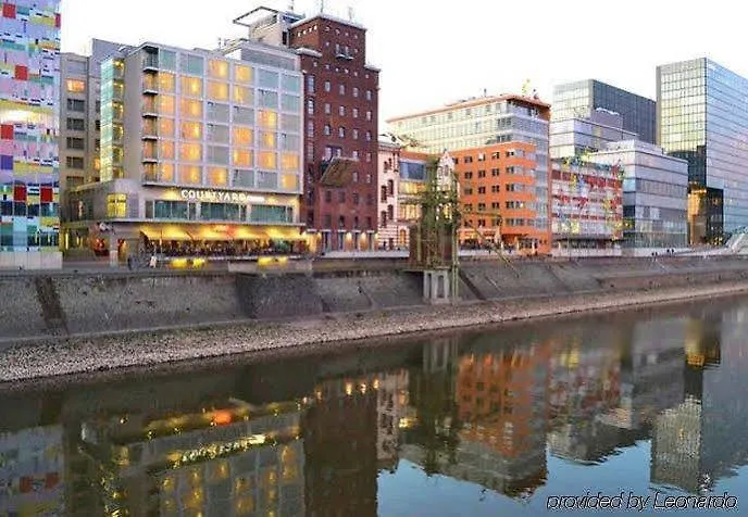 Courtyard By Marriott Duesseldorf Hafen Otel 4*, Düsseldorf
